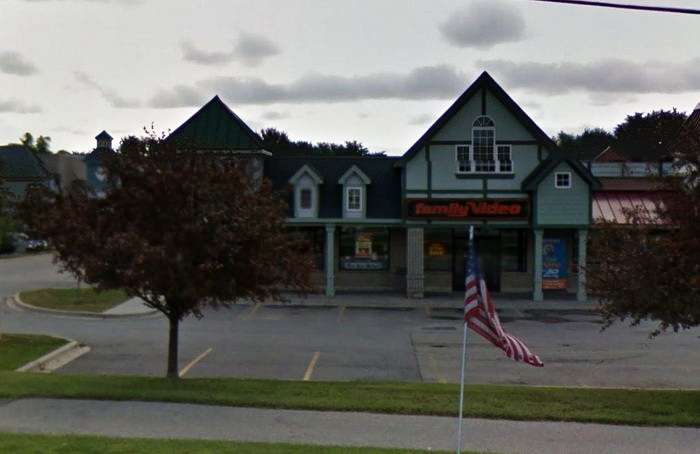 Family Video - St Clair - 1191 S Carney Dr (newer photo)